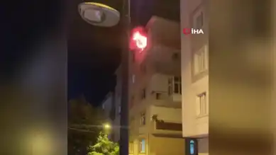 Bahçelievler'de Dairede Yangın!
