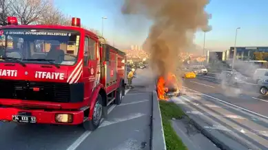 Eyüpsultan E-5'te Araçta Yangın!