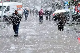 İstanbul'a Kar Ne Zaman Yağacak? Meteoroloji Uzmanı Tarih Verdi!