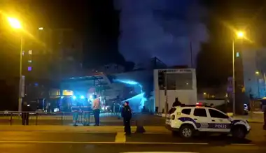 Ümraniye Akaryakıt İstasyonu'nda Yangın!
