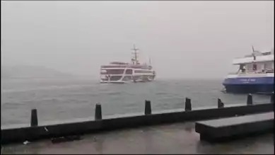 İstanbul Deniz Ulaşımı: Kötü Hava Durumu Seferleri İptal Etti