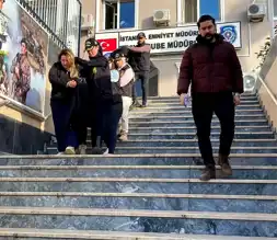 İstanbul'da Yabancıları Dolandıran 4 Şüpheli Yakalandı