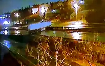 Yağmurda Kayan TIR Büyükçekmece'de Devrildi!
