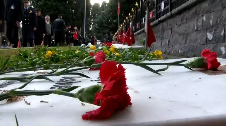 Şehitler Anıldı: Acı Hatıra Yeniden Yaşandı
