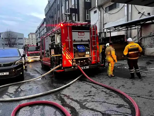 Beylikdüzü Ekmek Fabrikasında Yangın!